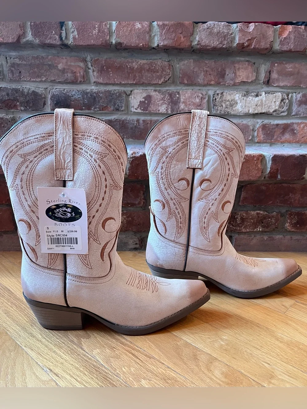 Sterling River Ivory & Brown Bohemian Moon Print Western Cowgirl Boots - Picture 8 of 13